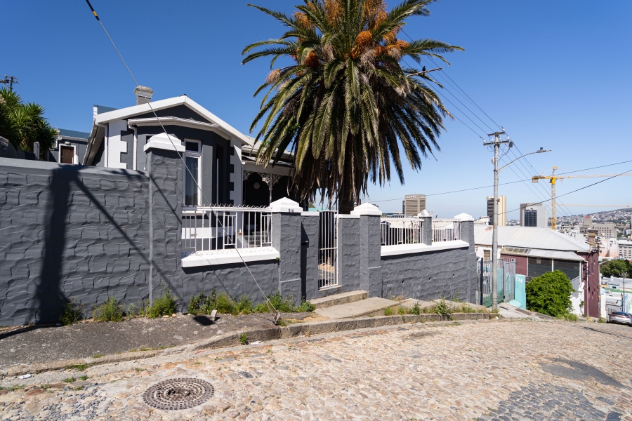 7 Bedroom Property for Sale in Bo Kaap Western Cape